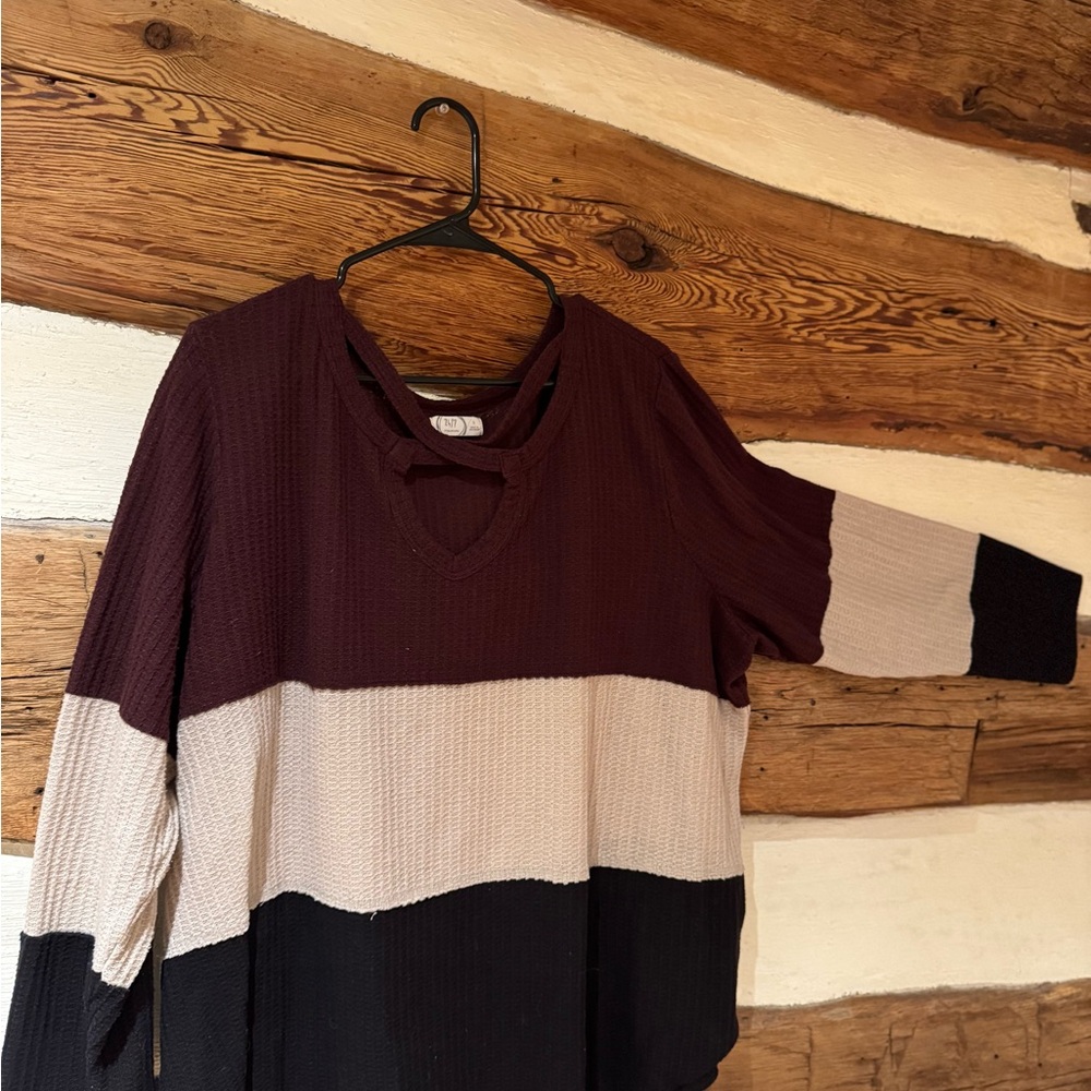 Maurices Colorblock V-Neck Sweater - Burgundy, Beige, Black